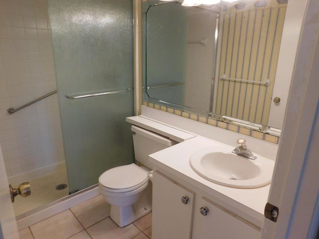 627 Sea Pine Way A2, Greenacres, FL 33415