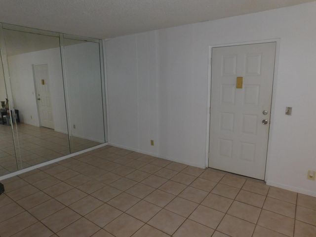 627 Sea Pine Way A2, Greenacres, FL 33415