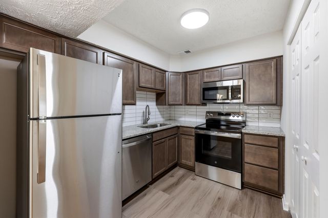 1609 Prairie Circle, Lexington, KY 40515