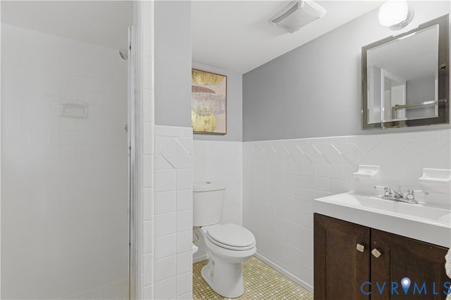 3856 Randall Dr, Chester, VA 23831