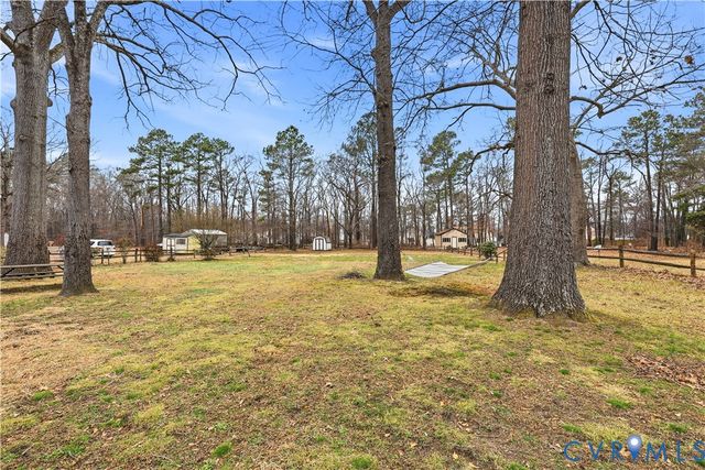 3856 Randall Dr, Chester, VA 23831