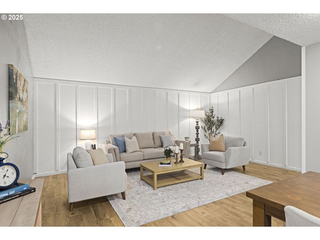 19230 Sw PROSPECT Pl, Beaverton, OR 97078