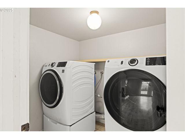 19230 Sw PROSPECT Pl, Beaverton, OR 97078