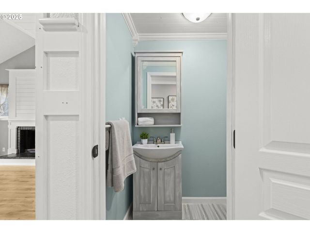 19230 Sw PROSPECT Pl, Beaverton, OR 97078