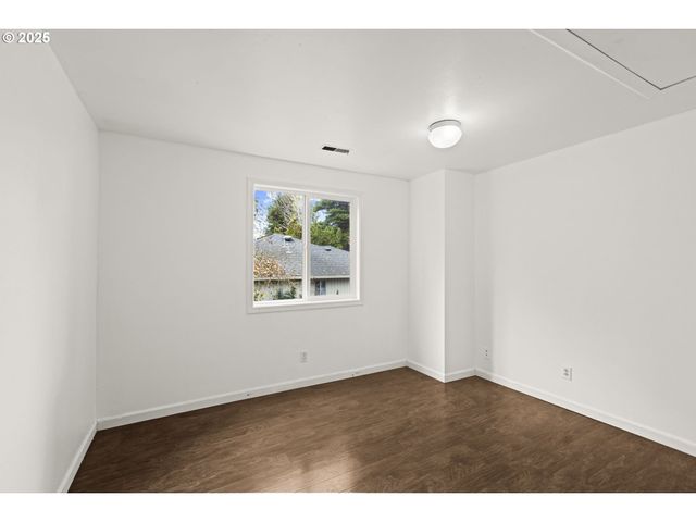 19230 Sw PROSPECT Pl, Beaverton, OR 97078