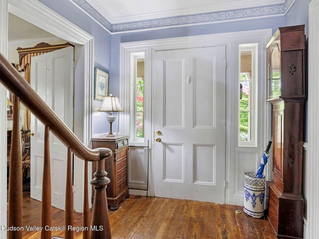 80 S Ohioville Road, New Paltz, NY 12561
