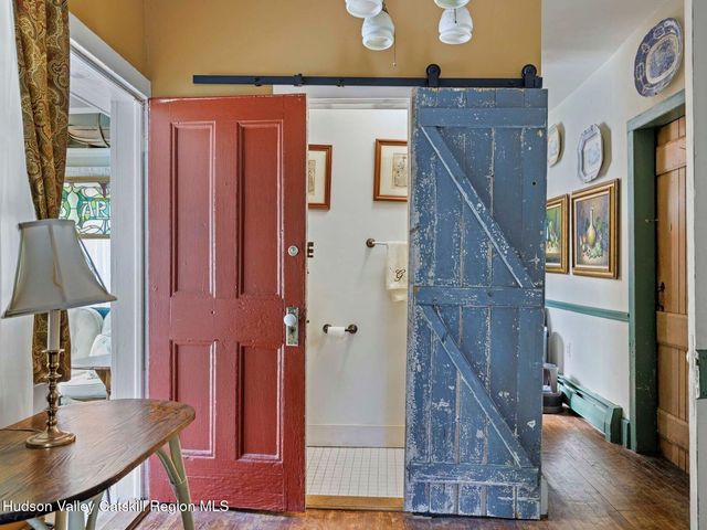 80 S Ohioville Road, New Paltz, NY 12561