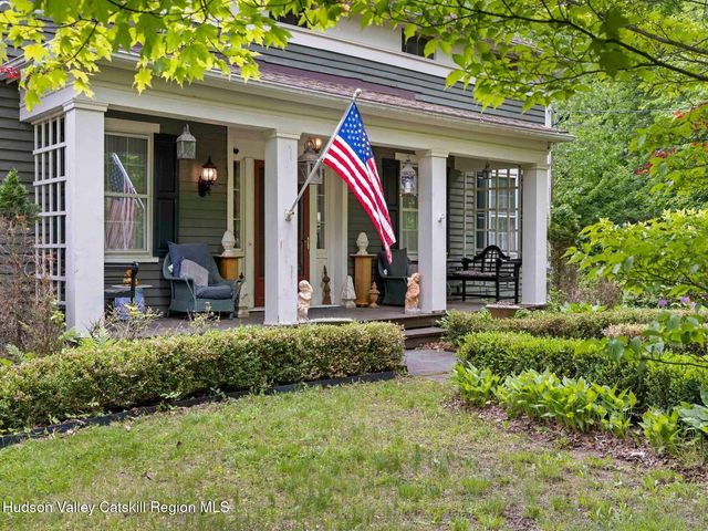 80 S Ohioville Road, New Paltz, NY 12561
