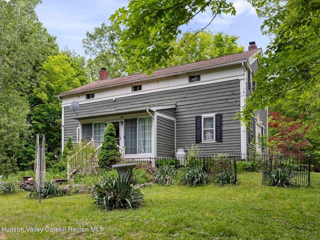 80 S Ohioville Road, New Paltz, NY 12561