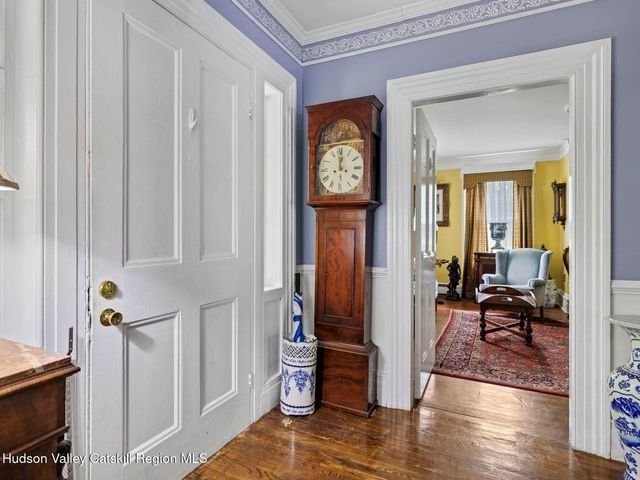80 S Ohioville Road, New Paltz, NY 12561