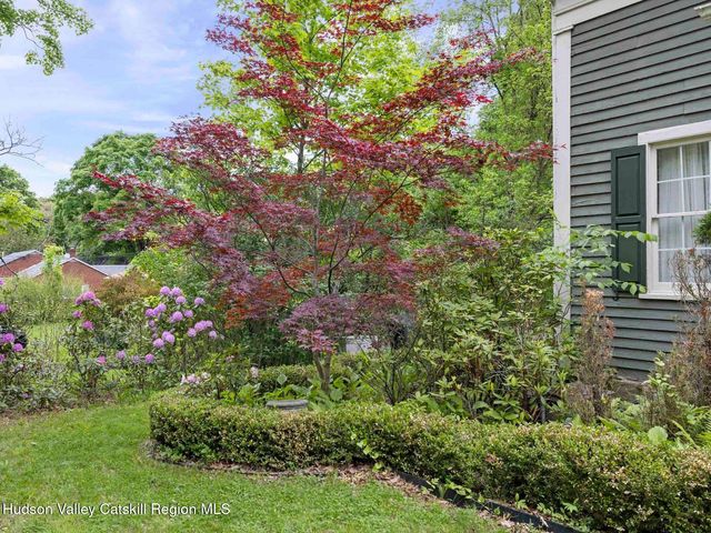 80 S Ohioville Road, New Paltz, NY 12561