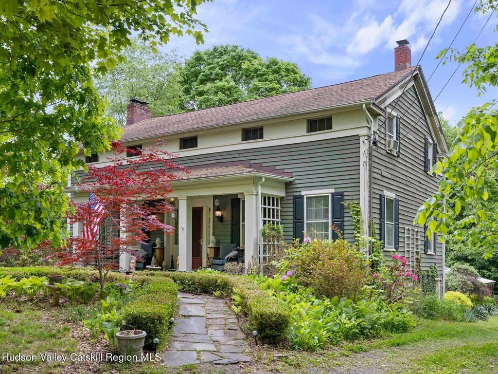 80 S Ohioville Road, New Paltz, NY 12561