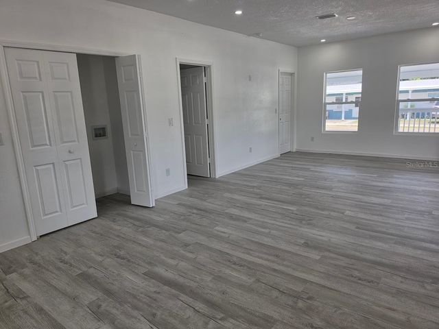 201 DR J A WILTSHIRE AVENUE W, Lake Wales, FL 33853
