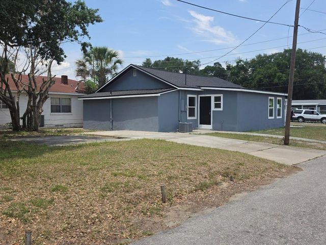 201 DR J A WILTSHIRE AVENUE W, Lake Wales, FL 33853
