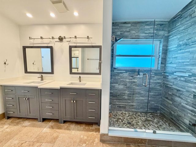 6883 Desert Inn Terrace, Lake Worth, FL 33463