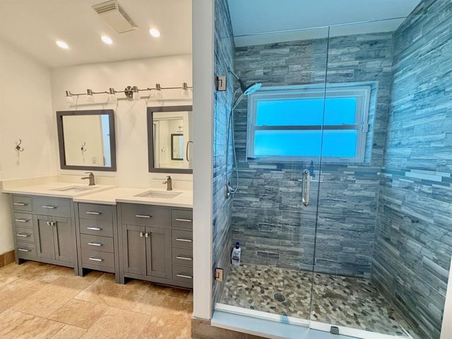 6883 Desert Inn Terrace, Lake Worth, FL 33463
