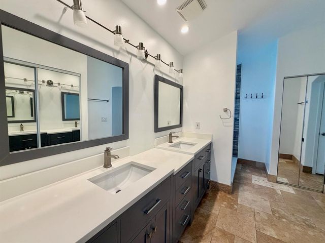 6883 Desert Inn Terrace, Lake Worth, FL 33463