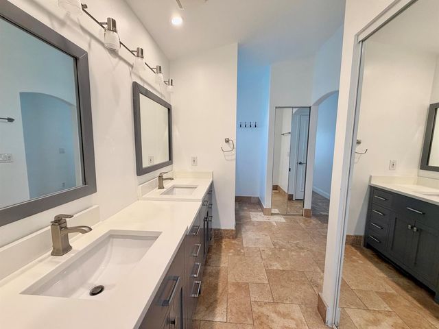6883 Desert Inn Terrace, Lake Worth, FL 33463