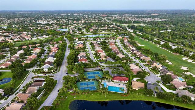 6883 Desert Inn Terrace, Lake Worth, FL 33463