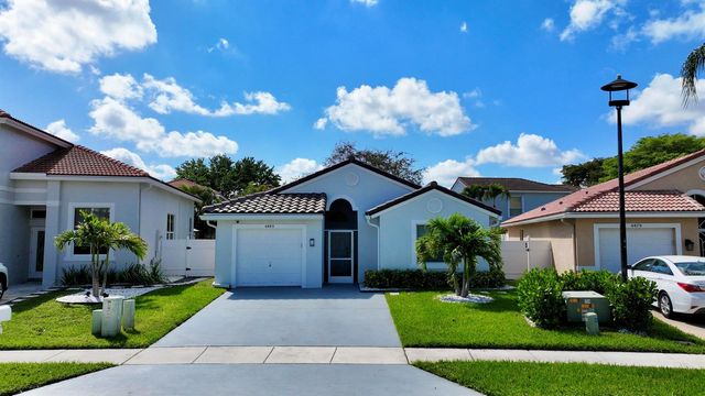 6883 Desert Inn Terrace, Lake Worth, FL 33463