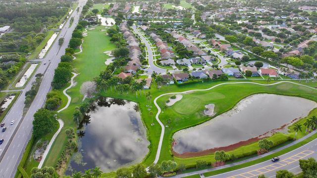 6883 Desert Inn Terrace, Lake Worth, FL 33463