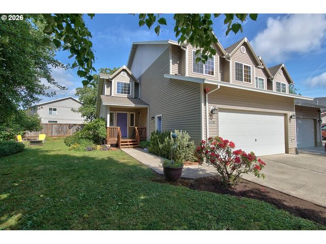 469 HARRIS Ln, Oregon City, OR 97045