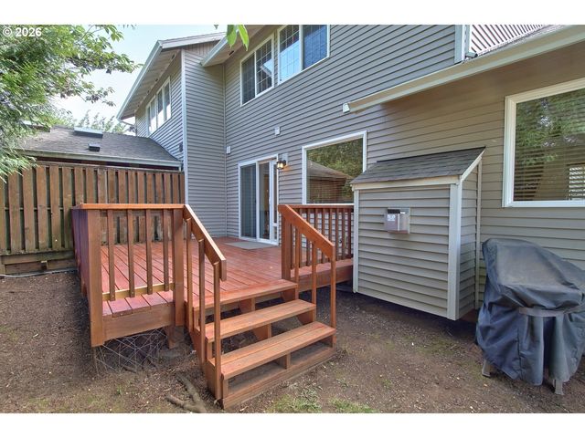 469 HARRIS Ln, Oregon City, OR 97045