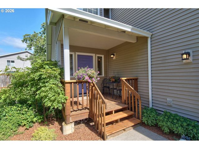469 HARRIS Ln, Oregon City, OR 97045