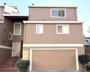 37969 Bright Cmn, Fremont, CA 94536