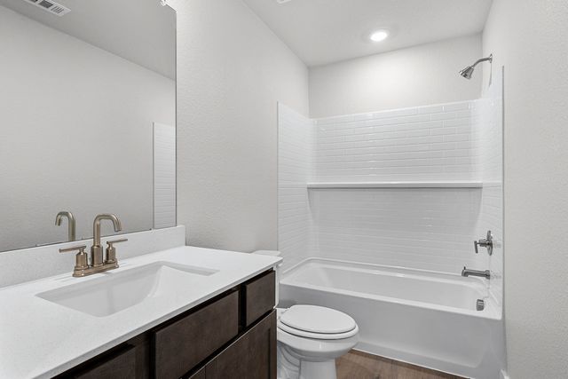 3905 Starry Night Cove, Sherman, TX 75092