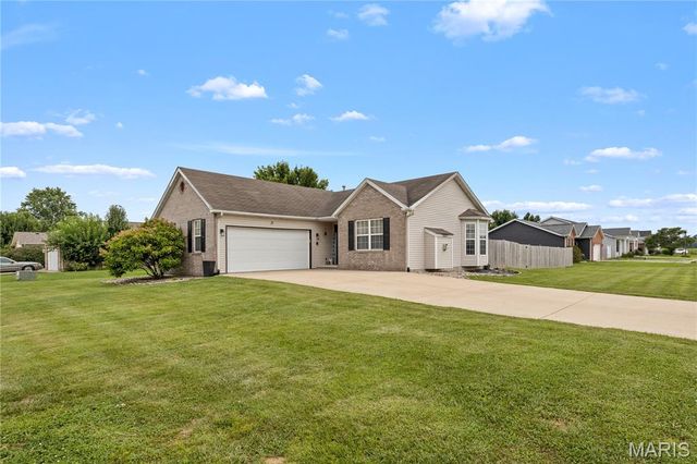 21 Doe Court, Moro, IL 62067