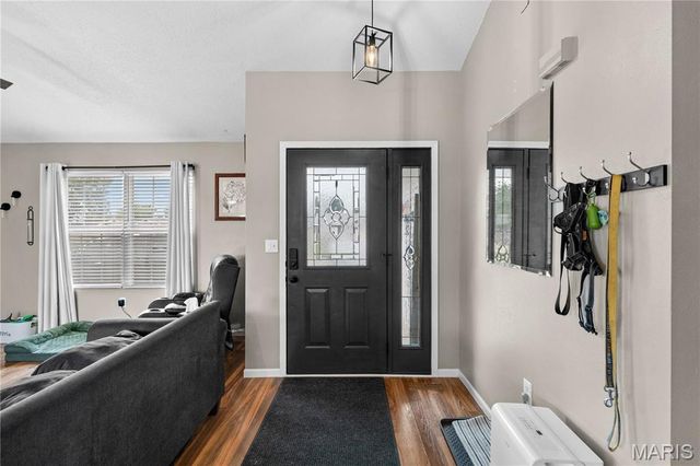 21 Doe Court, Moro, IL 62067