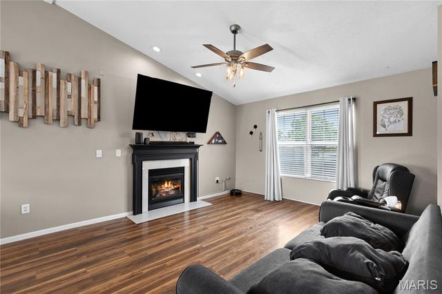21 Doe Court, Moro, IL 62067