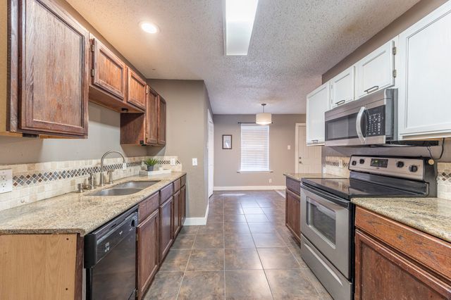 705 Admiralty Way, Fort Worth, TX 76108