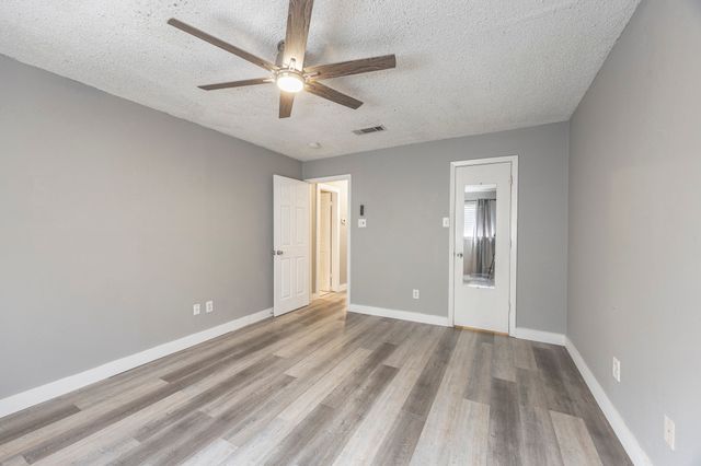 705 Admiralty Way, Fort Worth, TX 76108