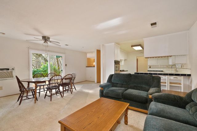 427 Golden Oak Dr, Meadow Vista, CA 95722