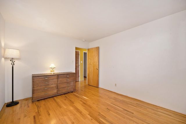 427 Golden Oak Dr, Meadow Vista, CA 95722