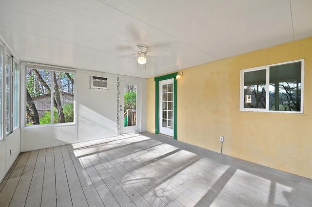 427 Golden Oak Dr, Meadow Vista, CA 95722