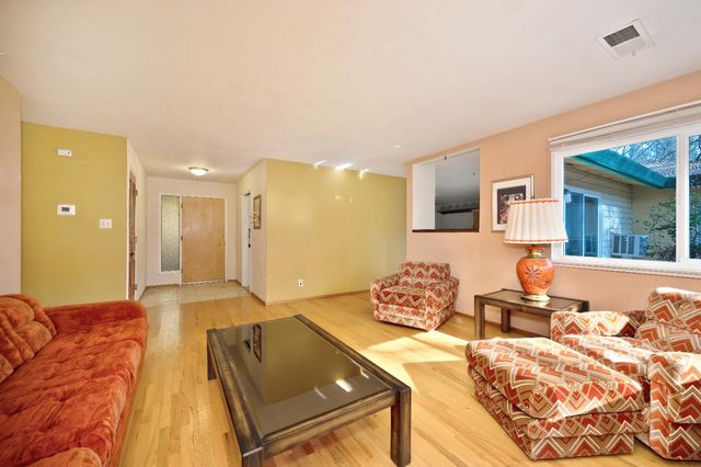 427 Golden Oak Dr, Meadow Vista, CA 95722