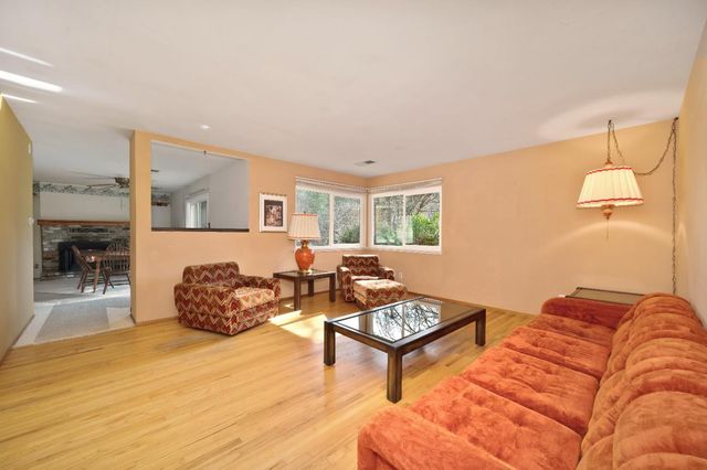 427 Golden Oak Dr, Meadow Vista, CA 95722