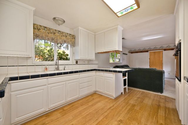 427 Golden Oak Dr, Meadow Vista, CA 95722