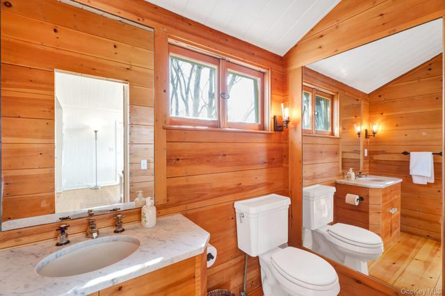 1 Waters Edge Drive, Quogue, NY 11959