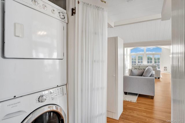 1 Waters Edge Drive, Quogue, NY 11959