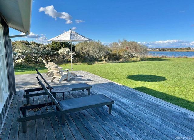 1 Waters Edge Drive, Quogue, NY 11959