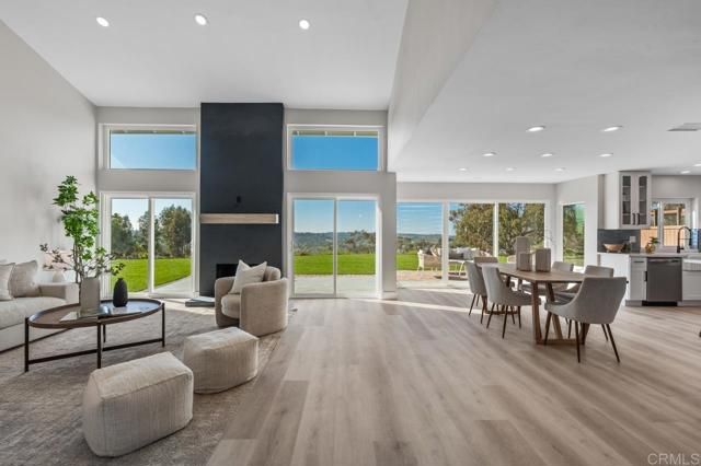 201 Meadow Vista Way, Encinitas, CA 92024