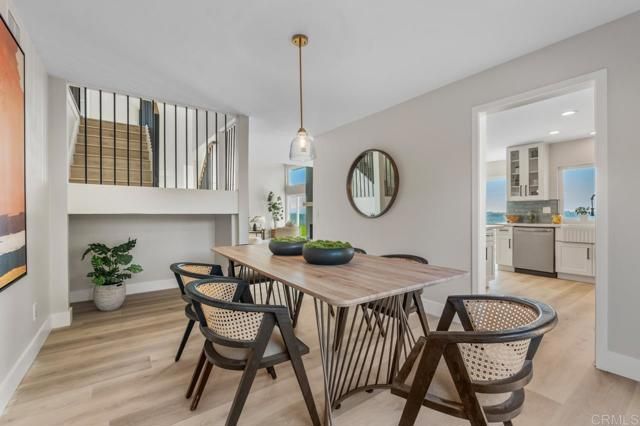 201 Meadow Vista Way, Encinitas, CA 92024