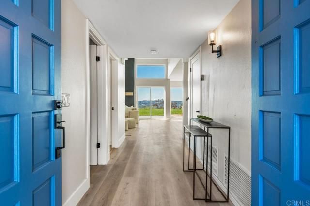 201 Meadow Vista Way, Encinitas, CA 92024