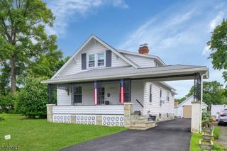17 Bassett Ave, Mine Hill Twp., NJ 07803