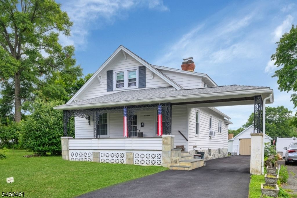 17 Bassett Ave, Mine Hill Twp., NJ 07803