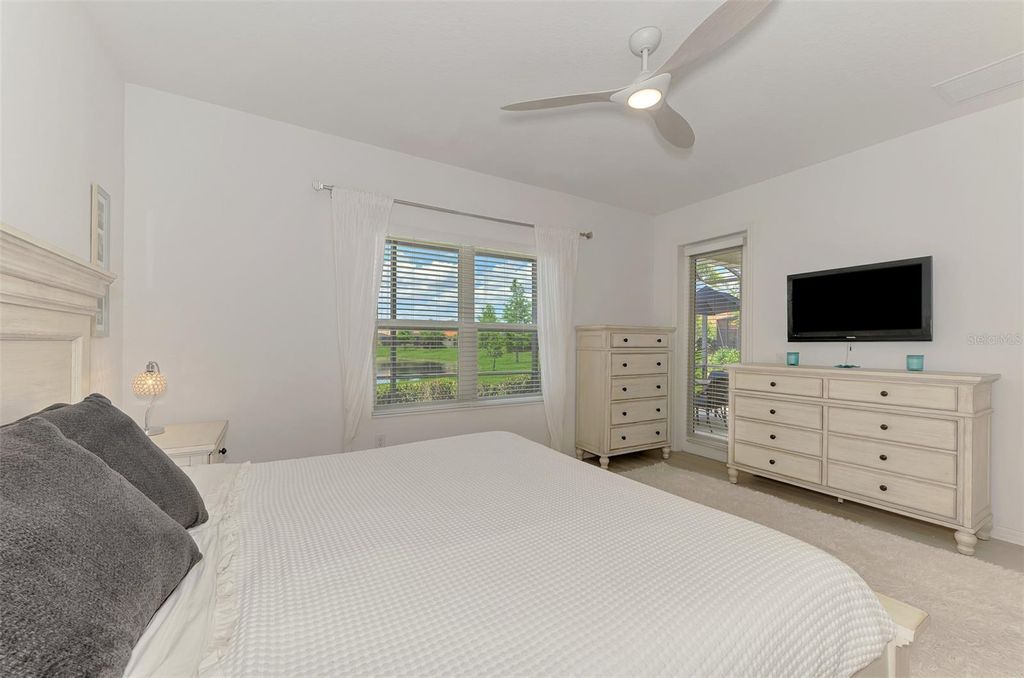Image 35 of property listing at 11446 FORT LAUDERDALE PLACE, Venice, FL 34293